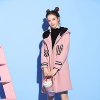 依尚街区粉色甜美连帽外套女2018冬季新款时尚百搭韩版中长大衣