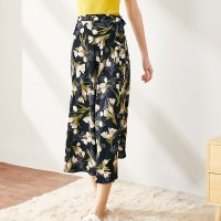 依尚街区港风碎花裙子女2019新款沙滩裙气质高腰显瘦时尚半身裙