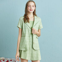 依尚街区网红格子三件套装女2020春新款短袖外套吊带高腰半身裙