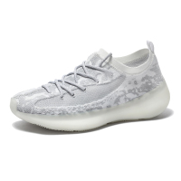 男鞋2020春夏新款透气飞织户外缓震大底跑步记忆海棉垫脚运动鞋