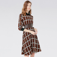 晚白 新款格子拼接宽腰带收腰显瘦A字连衣裙中长款韩版优雅气质