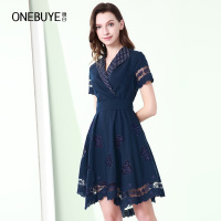 晚白 夏季新款优雅气质翻领刺绣连衣裙系带A字中长款简约通勤