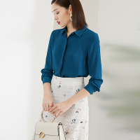 晚白2021春季新品简约通勤纯色职业翻领长袖休闲百搭衬衫衬衣女