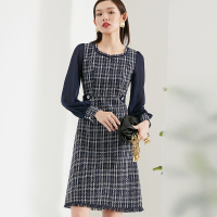 晚白2021春季新品名媛淑女减龄格子修身显瘦长袖小香风连衣裙女