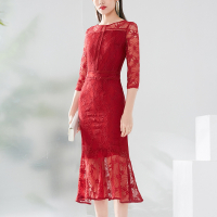 晚白2021春季新品典雅修身显瘦纯色圆领高腰鱼尾蕾丝裙连衣裙女