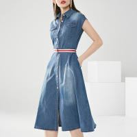 晚白2021夏季新品时尚简约修身显瘦A字减龄通勤牛仔裙连衣裙女