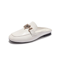 马克华菲女鞋通勤拖鞋女2020新款英伦风真皮包头ins潮狐狸头单鞋穆勒拖鞋女