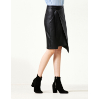 Moonbasa/梦芭莎 时尚休闲中腰不对称围裹式PU半裙