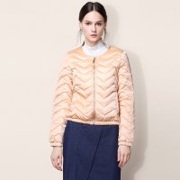 Moonbasa/梦芭莎 优雅简洁百搭小圆领收脚短款压波浪纹羽绒