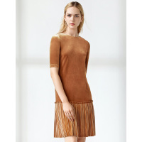 Moonbasa/梦芭莎 简洁圆领五分袖裙摆压褶连衣裙