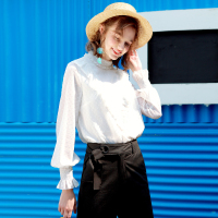 日韩时尚打揽木耳边装饰高领小衫