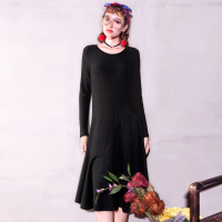 日韩时尚面料拼接不规则裁剪圆领长袖连衣裙
