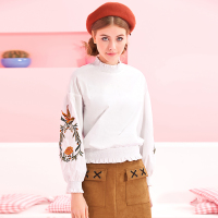 日韩时尚打揽高领收腰小鸟绣花套头小衫