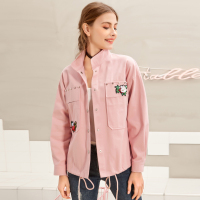 日韩时尚玫瑰花章仔后背金属圈撞色织带装饰外套