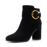 St&Sat/星期六秋冬新品金属装饰粗跟高跟短靴女SS84116072