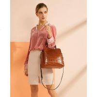 Makko女士油蜡牛皮石头纹气质手提单肩包实用大包