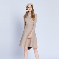 时尚气质简约爱心镂空连衣裙