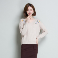 V领绣花宽松针织衫修身半身裙两件套