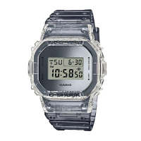 卡西欧(CASIO) G-SHOCK 时尚方形 DW-5600SK-1DR 石英男士运动腕表