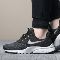 耐克（NIKE）女鞋跑步运动鞋910570