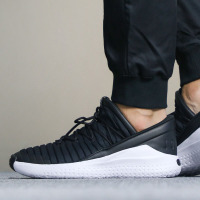 耐克（NIKE）男款轻便透气舒适休闲运动鞋篮球鞋919715