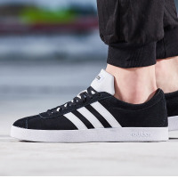 阿迪达斯（adidas）男款运动鞋低帮轻便舒适休闲鞋板鞋DA9853