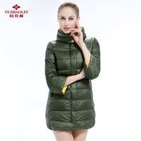 俞兆林秋冬新款女士糖果色轻薄修身时尚羽绒服七分袖微喇叭MNA158