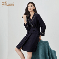 顶瓜瓜新款秋季摇粒绒保暖时尚睡袍女纯色简约舒适长袖浴袍顶呱呱