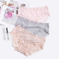 中腰蕾丝边性感女内裤 顶瓜瓜纯棉裆无痕冰丝 薄款网眼中腰三角裤