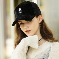 宏达HONDAR 2018秋冬新品女款百搭刺绣纯色丝绒运动棒球帽 MZ019C