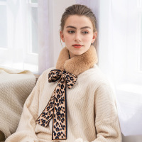 宏达HONDAR 新品时尚小豹纹丝巾系带毛绒仿皮草保暖女款围脖围巾WB348A