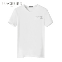 太平鸟男装夏新款韩修身V领短袖字母印花白色夏季T恤