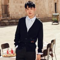 太平鸟男装秋新款黑色仙鹤刺绣毛开衫外套时尚羊毛针织衫毛衣