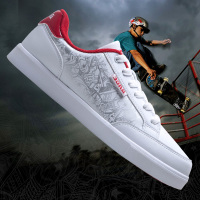 八哥男鞋春季小白鞋男新款白色板鞋韩版潮学生百搭平底休闲鞋