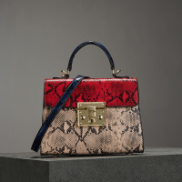 梅赛德斯-奔驰(Mercedes-Benz)女士蛇纹款手提单肩斜挎包