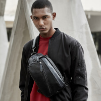 yok单肩包男休闲潮流斜挎包青年小背包韩版胸前包PU皮撞色男包