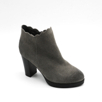 It's Q 2018新款短靴女秋冬季粗跟靴子女短筒单靴韩版尖头马丁靴高跟鞋子