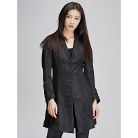 sdeer圣迪奥女2018春装流动立体感折痕印花长款风衣S17181808