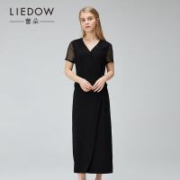 LIEDOW/蕾朵时尚v领收腰连衣裙2018夏季新款修身中长款连衣裙女