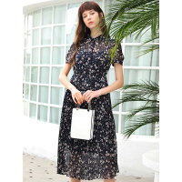 LIEDOW/蕾朵2019流行裙子时尚翻领碎花连衣裙中长款雪纺裙子女装