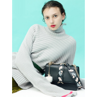 迪桑娜女包毛毛挂饰风琴包 时尚斜挎包链条小包包真皮单肩小方包