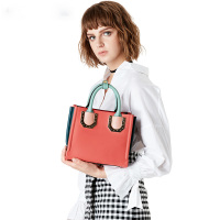 gillivo嘉里奥新款时尚商务牛皮女包手提包铆钉单肩斜挎小方包包