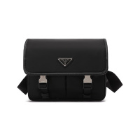 普拉达 PRADA 男士Re-Nylon再生尼龙邮差包单肩斜挎包2VD769 2DMH