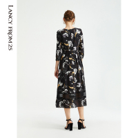 朗姿裙子女秋装新款A字裙高腰修身圆领黑色印花真丝连衣裙女