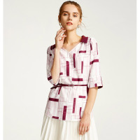 朗姿2019秋季新款韩版衬衫印花套头短袖直筒宽松设计感衬衣上衣女