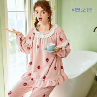 安之伴特卖秋冬睡衣女甜美保暖珊瑚绒可爱草莓加厚宽松法兰绒居家居服
