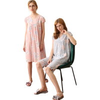 睡衣梭织暗条印花V领短袖女套装