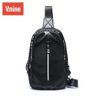 第九城(V.NINE) 男士胸包PU休闲单肩斜挎包时尚潮流户外骑行运动腰包旅行小背包 黑色