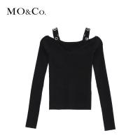 MOCO2018秋季吊带圆环扣露肩修身针织衫 摩安珂