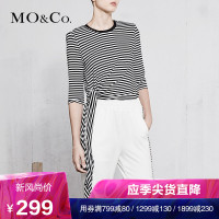 MOCO2018春季条纹绑结不规则衣摆七分袖T恤摩安珂